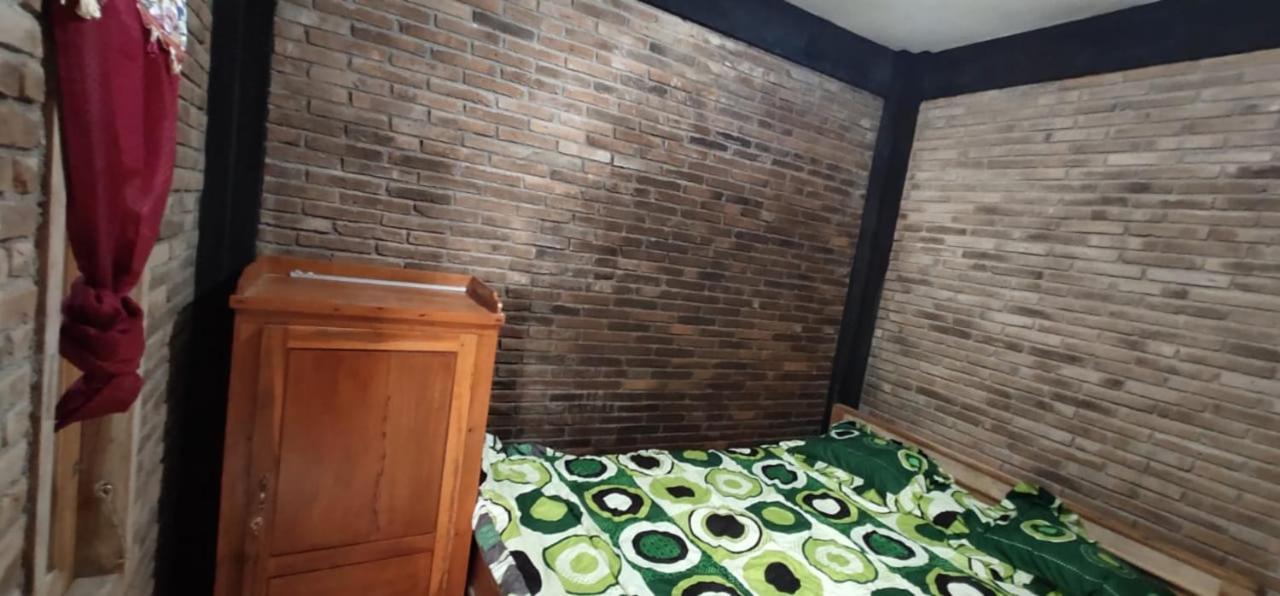 Homestay Kurnia Bantul Exterior photo