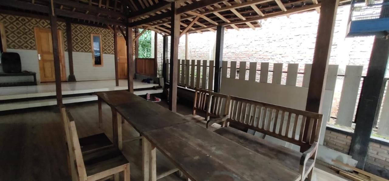 Homestay Kurnia Bantul Exterior photo